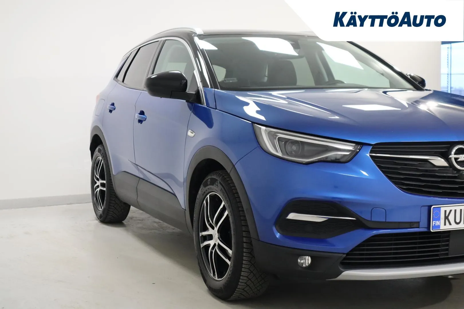 Opel Grandland X KUM-432 carousel image