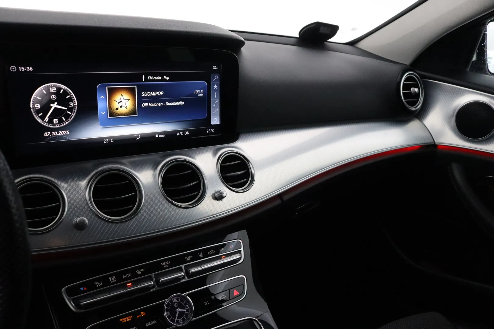 MERCEDES-BENZ E SMU-222 carousel image