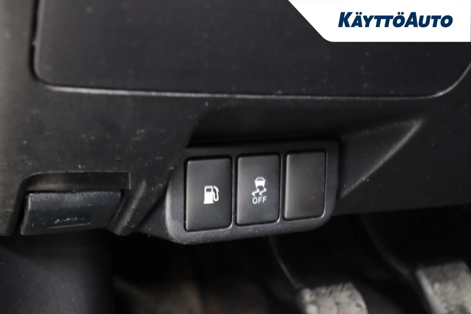 TOYOTA Avensis IKM-205 carousel image