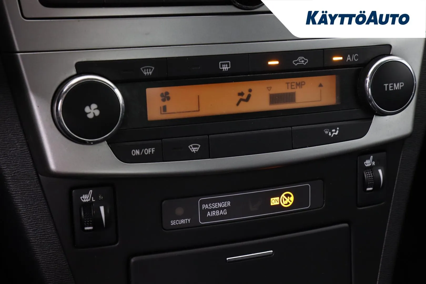 TOYOTA Avensis IKM-205 carousel image