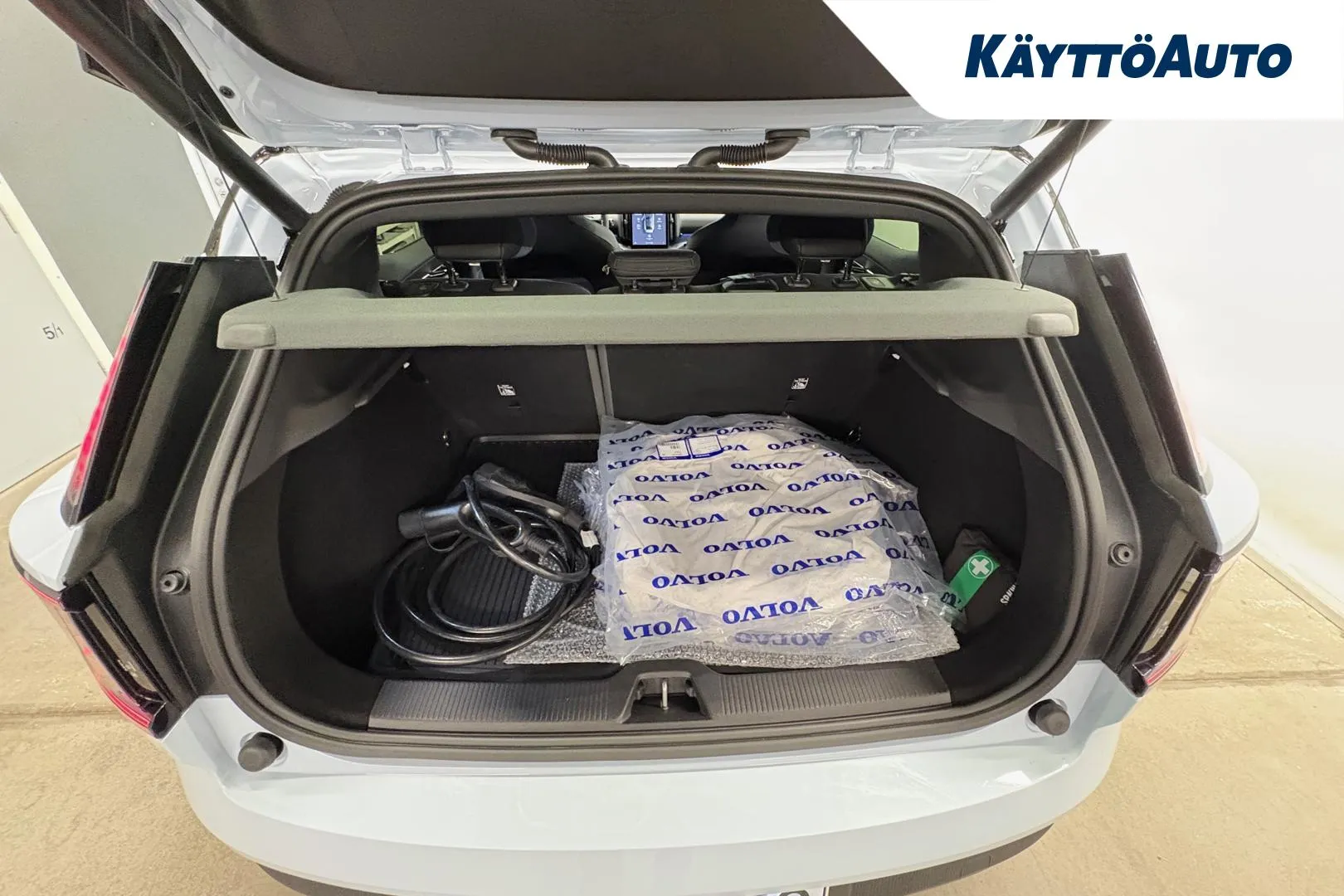 VOLVO EX30 CSK-569 carousel image