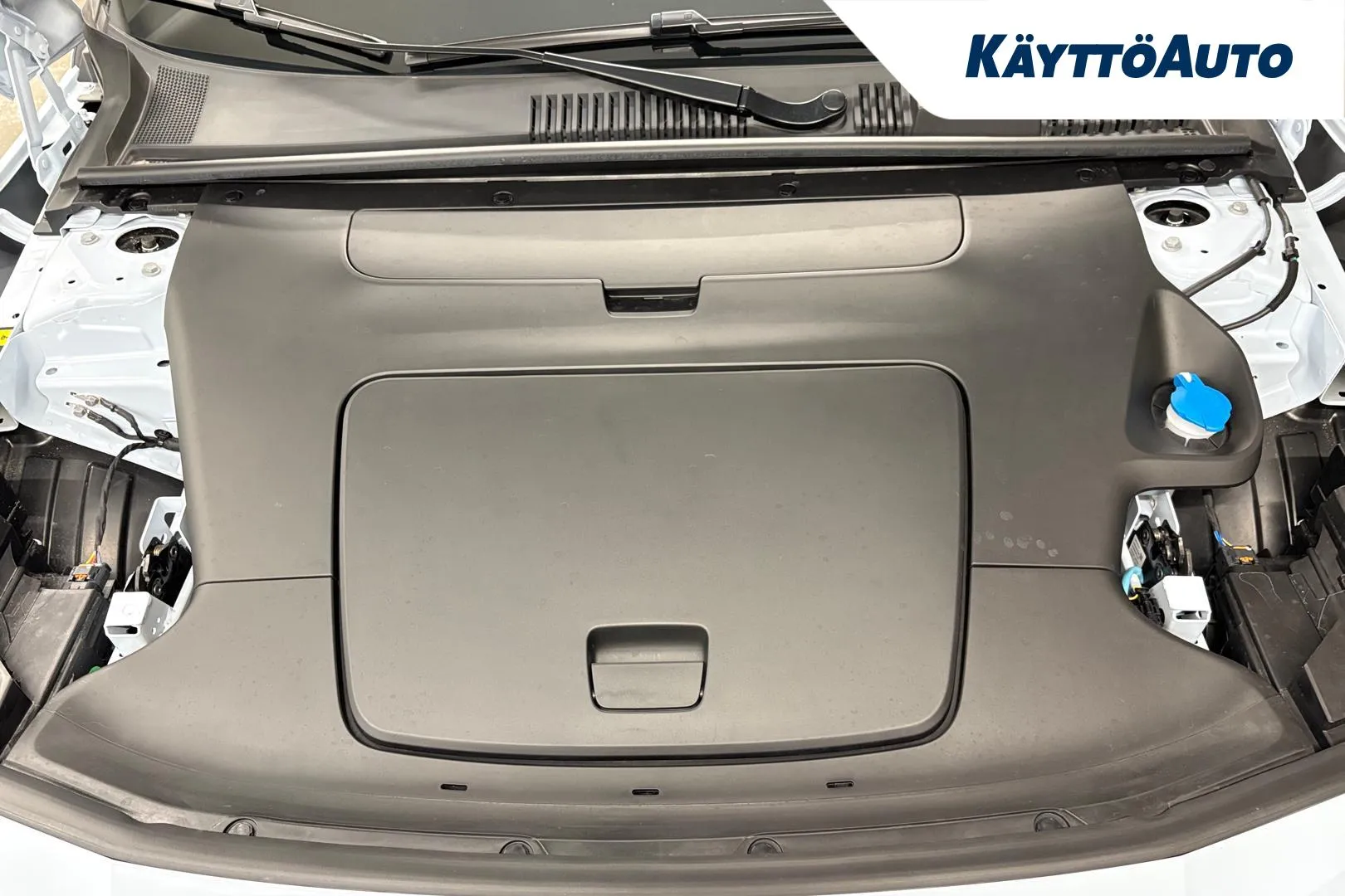 VOLVO EX30 CSK-569 carousel image