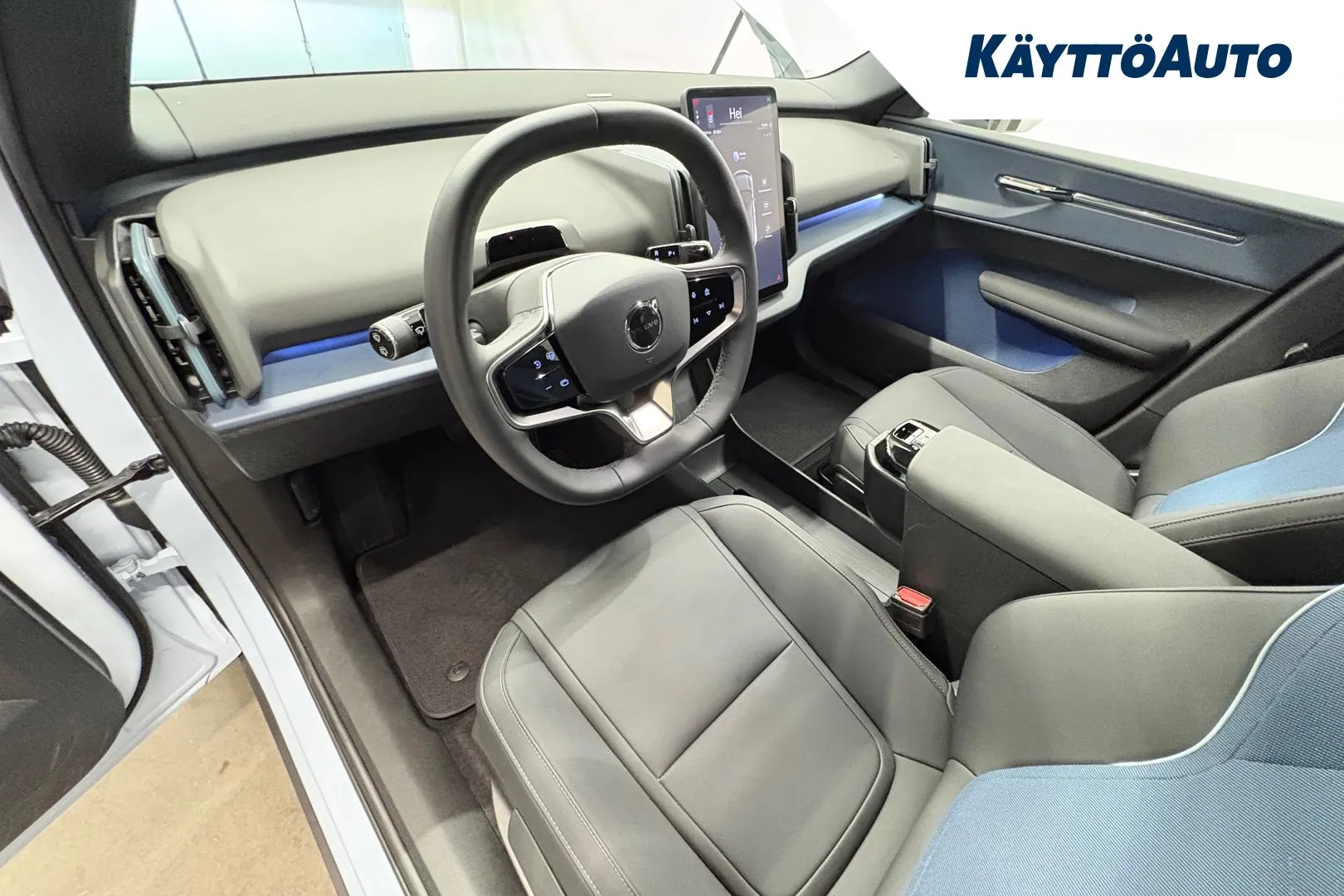 VOLVO EX30 CSK-569 carousel image