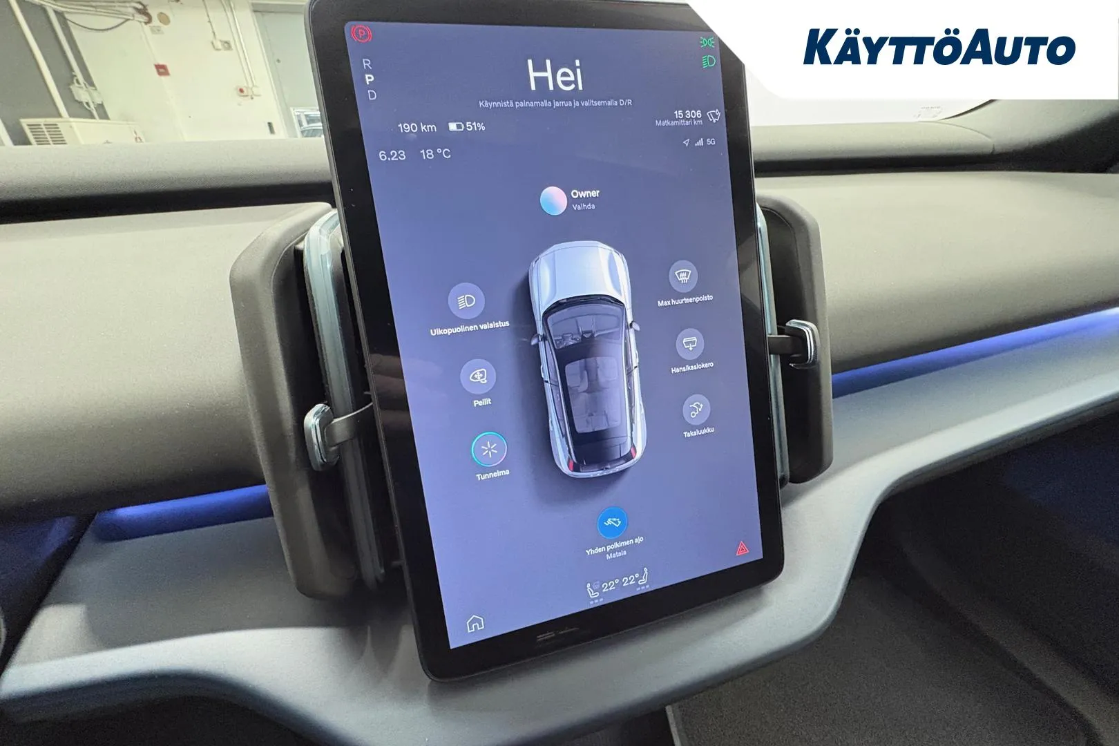 VOLVO EX30 CSK-569 carousel image