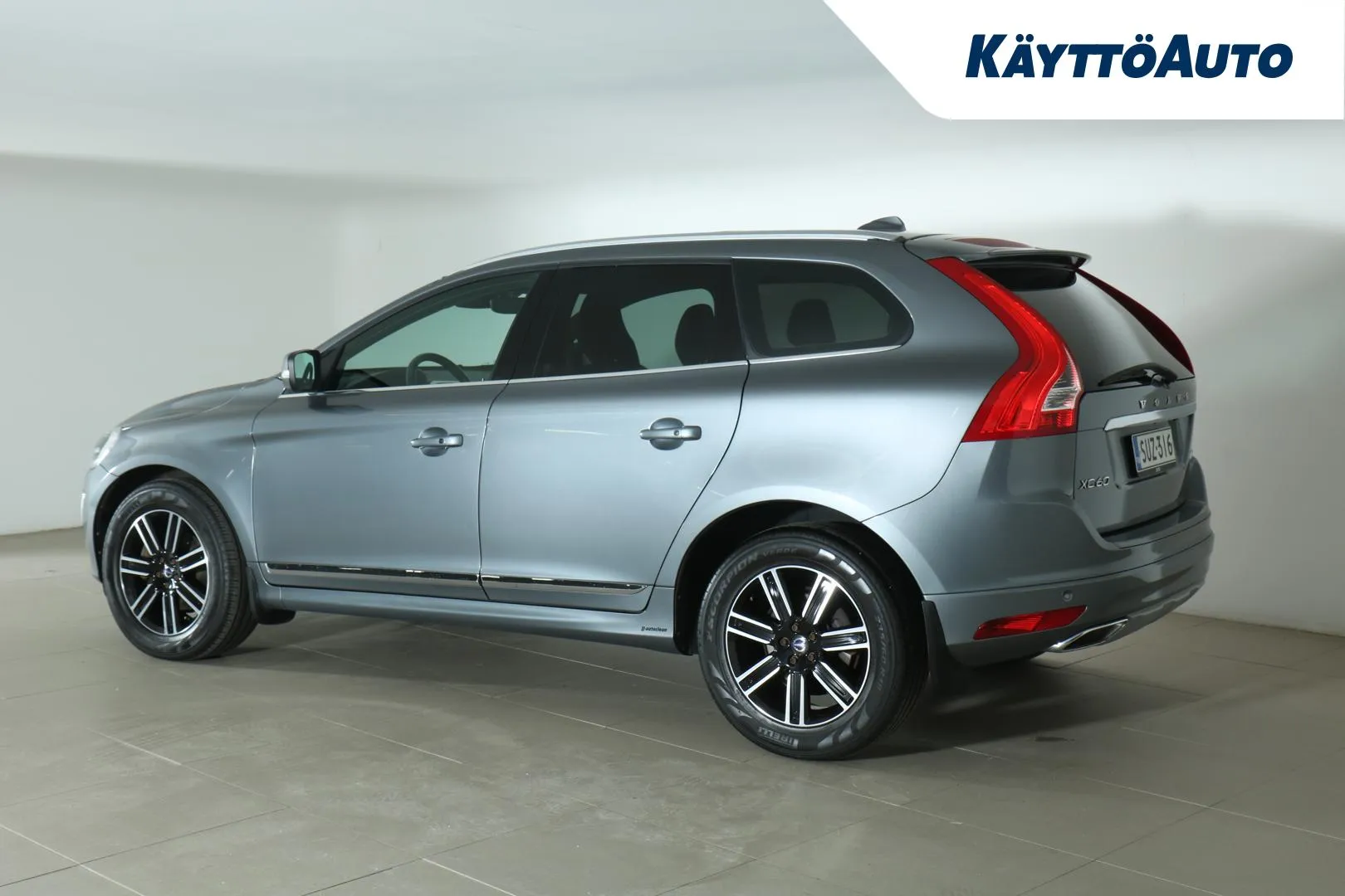 VOLVO XC60 SUZ-316 carousel image