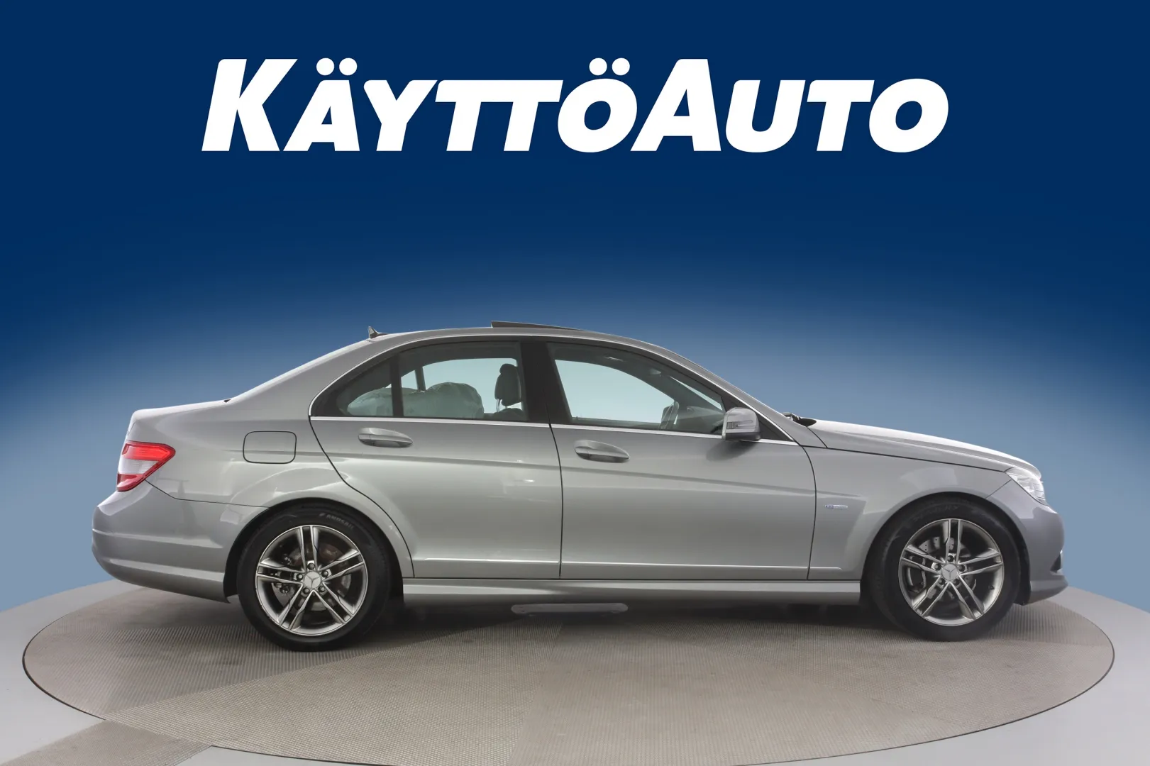 MERCEDES-BENZ C IXZ-528 carousel image