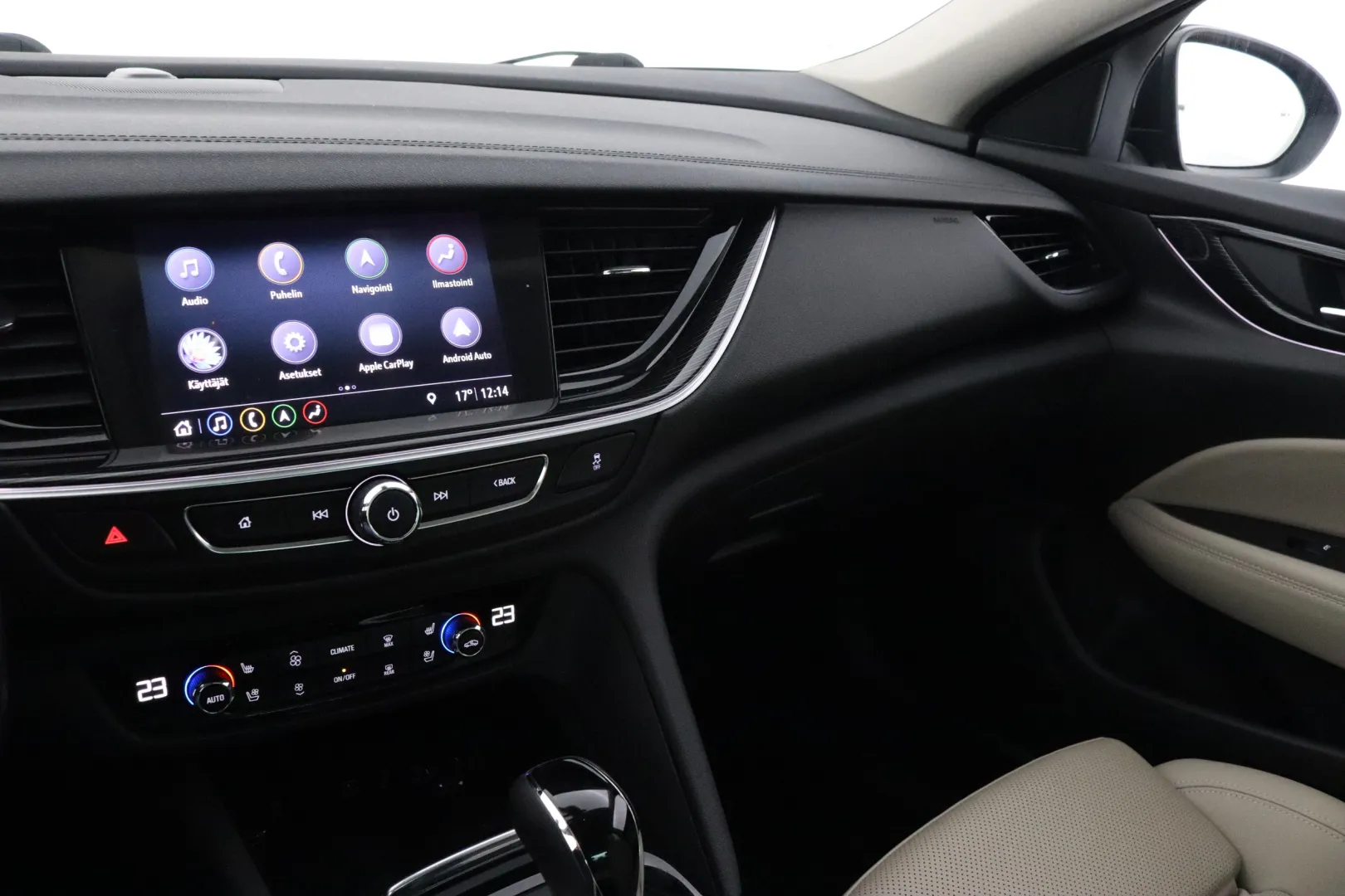OPEL Insignia MYP-198 carousel image