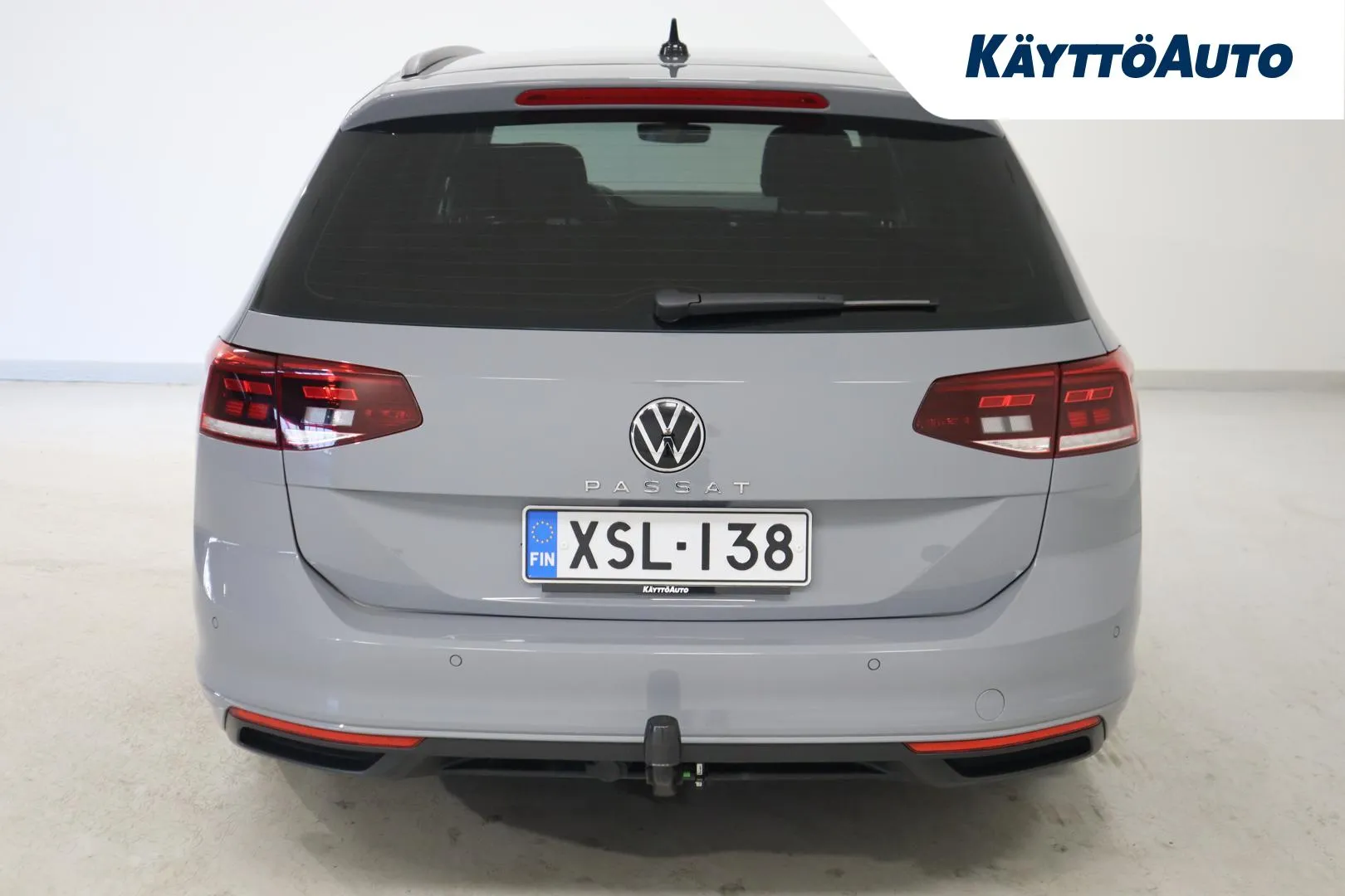 Volkswagen Passat XSL-138 carousel image
