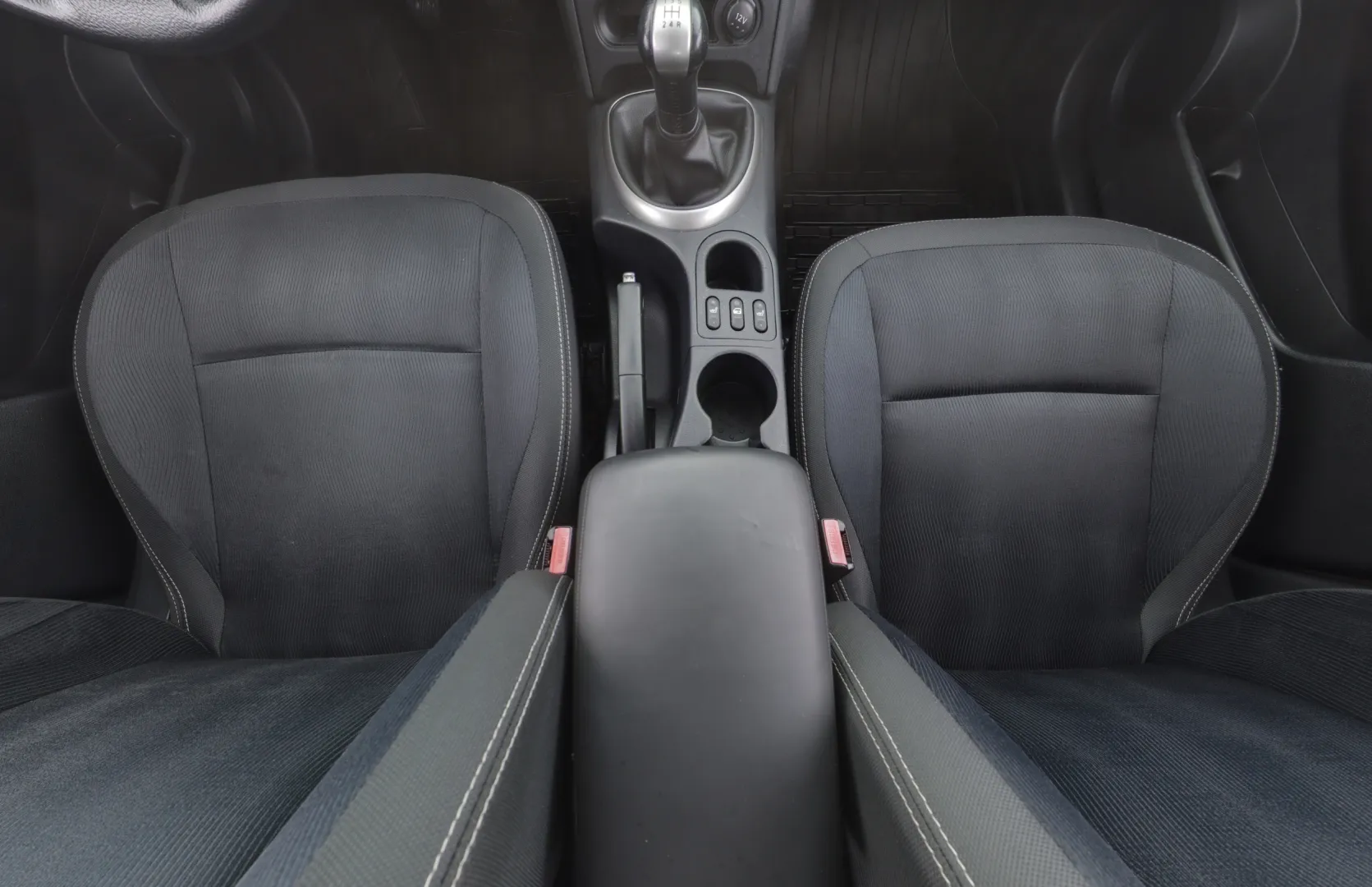 NISSAN Qashqai UJI-905 carousel image