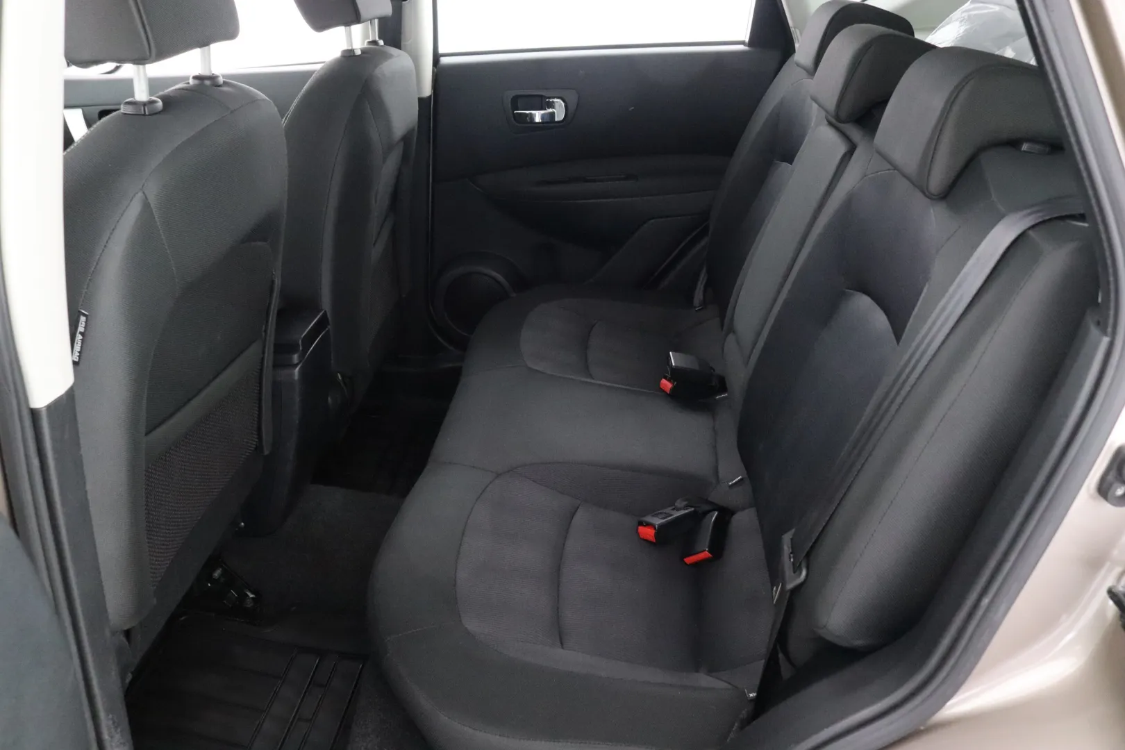NISSAN Qashqai UJI-905 carousel image