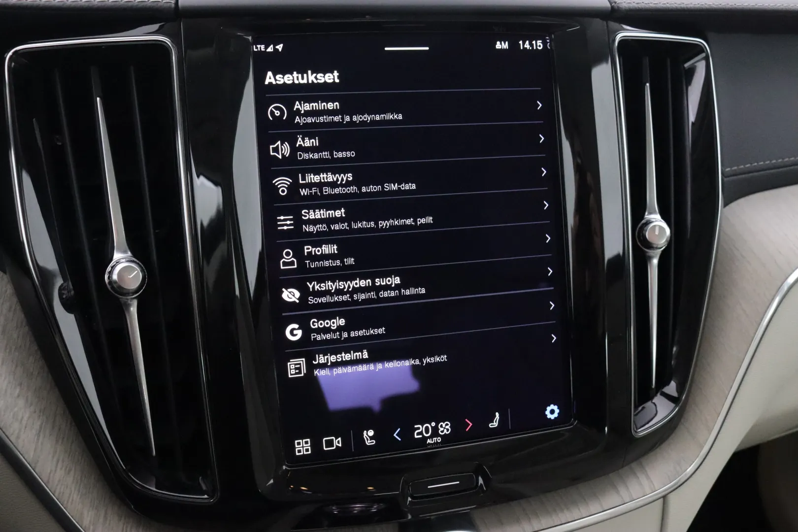 Volvo XC60 NMI-957 carousel image