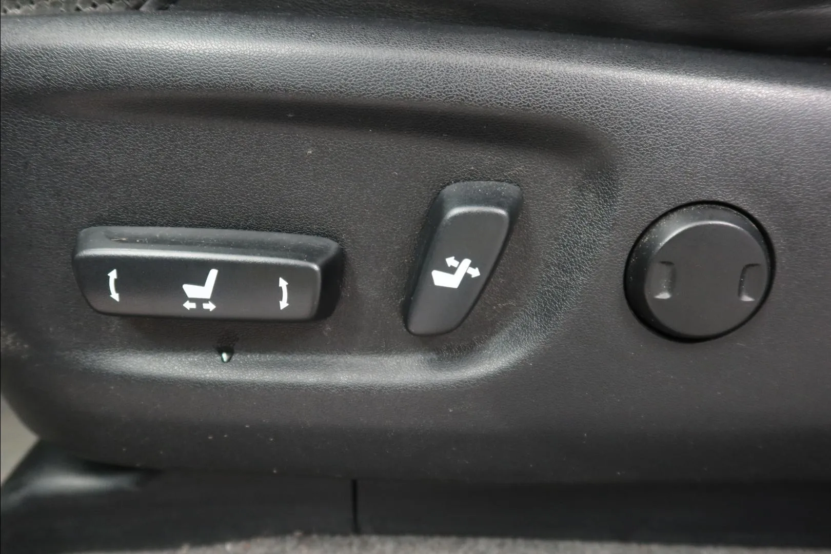 TOYOTA Land Cruiser LZX-259 carousel image