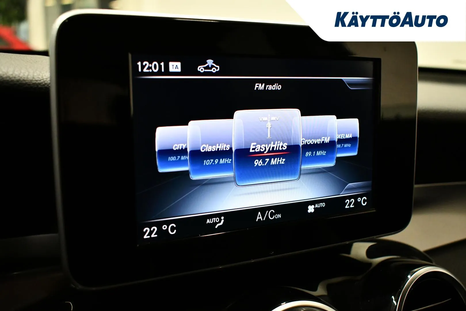 MERCEDES-BENZ GLC ETC-835 carousel image