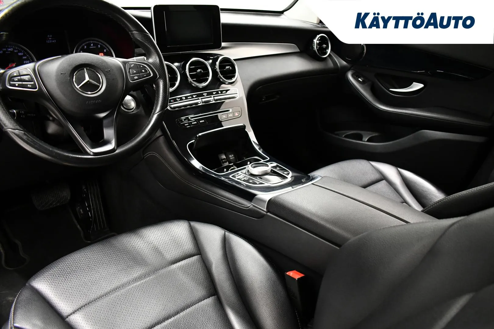 MERCEDES-BENZ GLC ETC-835 carousel image