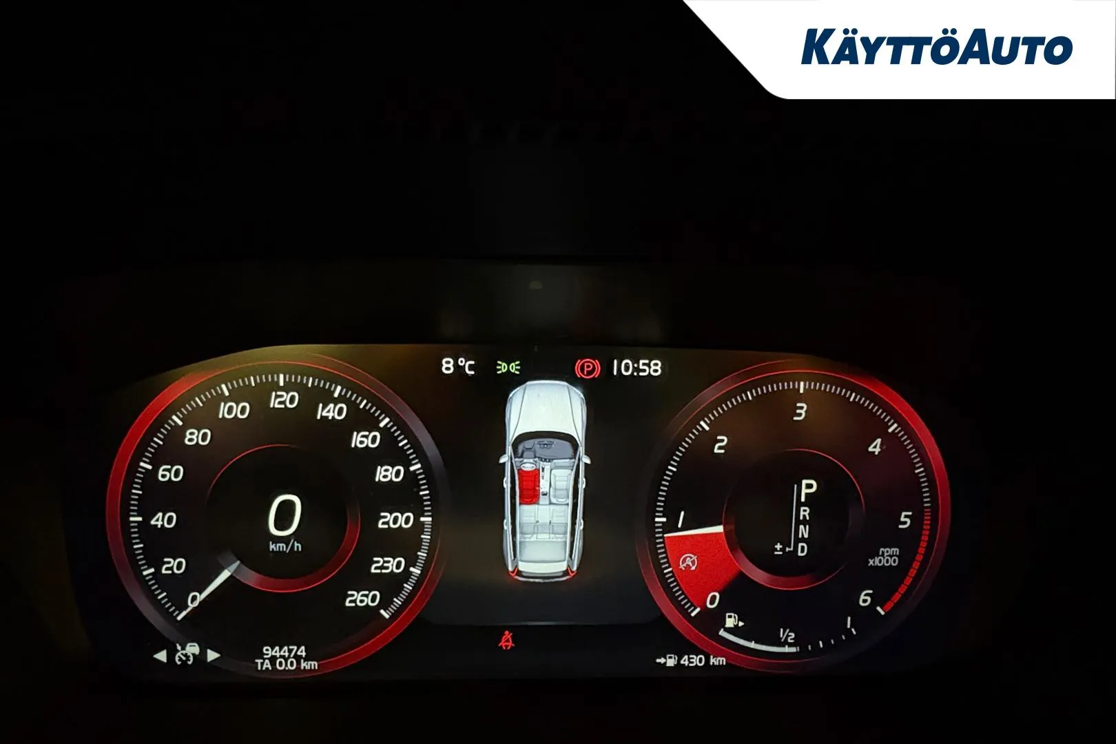 VOLVO V60 Cross Country XXC-326 carousel image