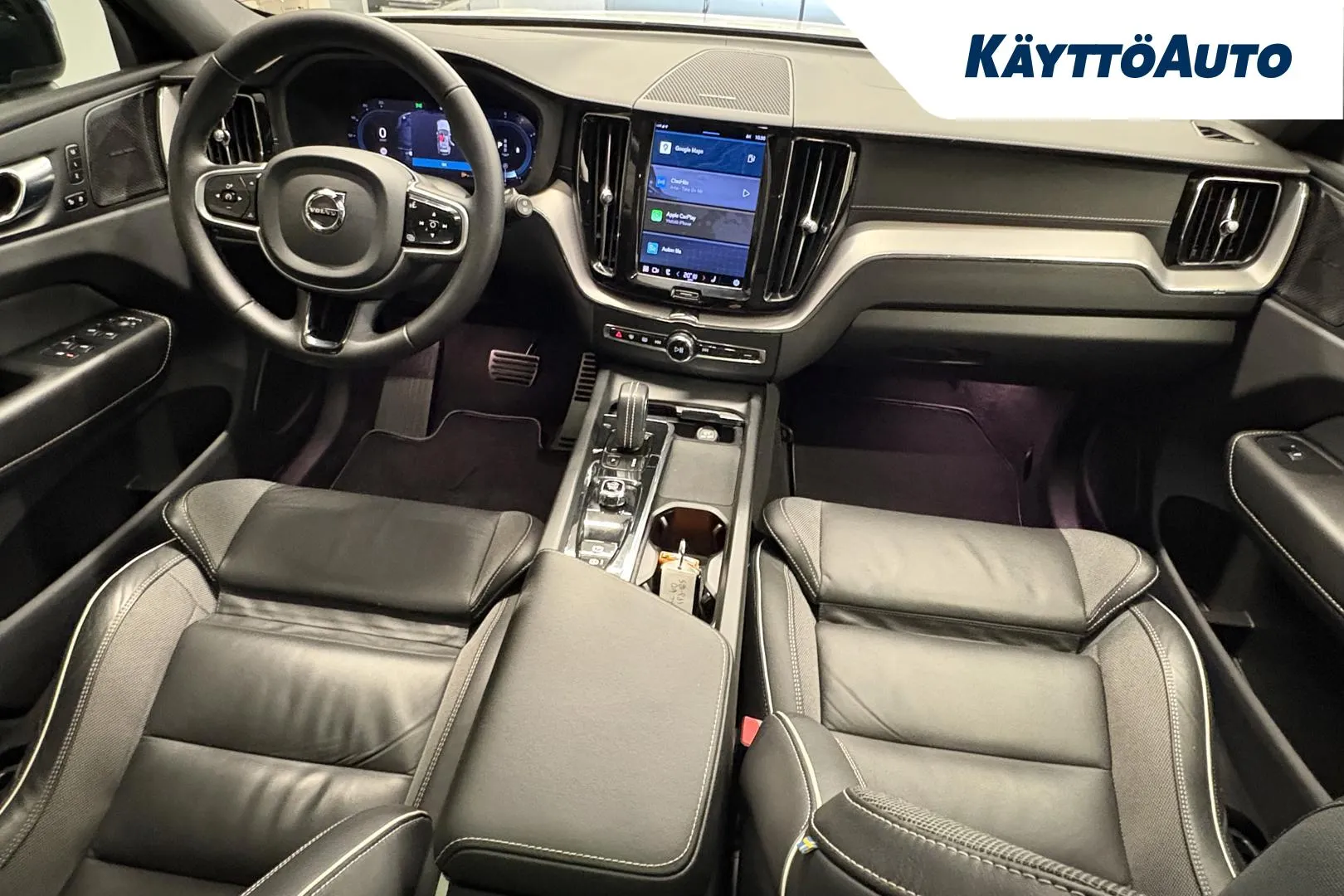 VOLVO XC60 IPJ-185 carousel image