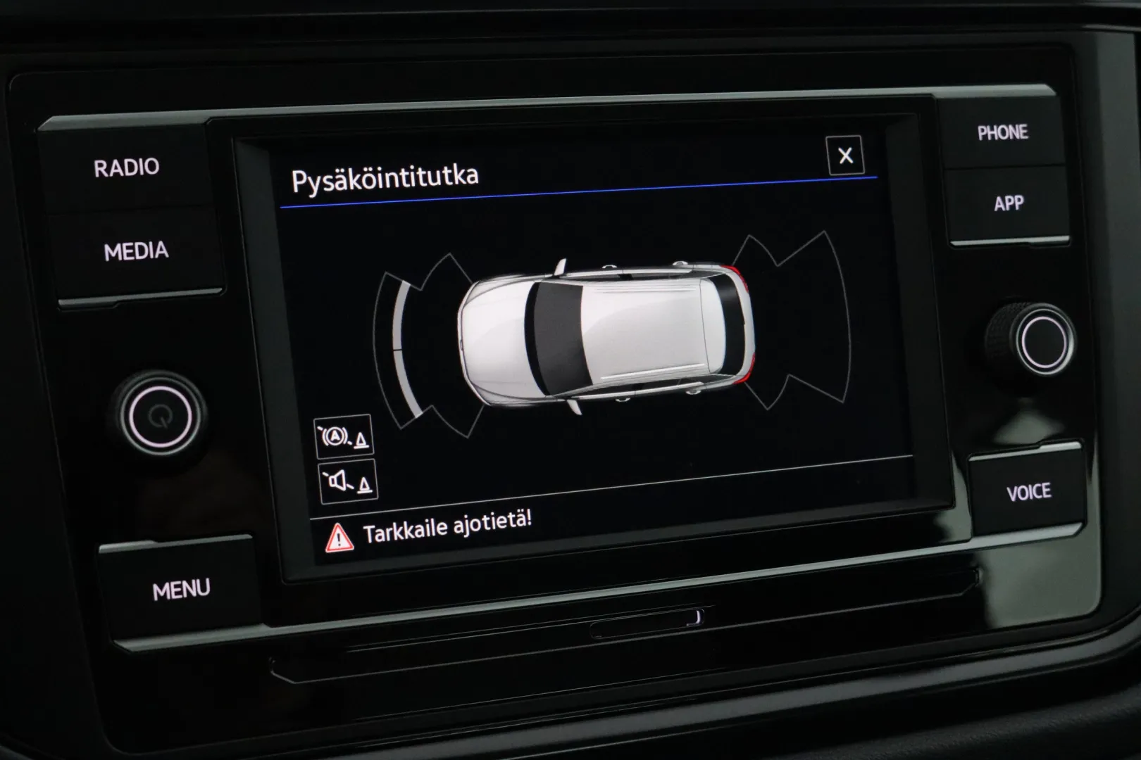 VOLKSWAGEN T-Roc FPO-194 carousel image