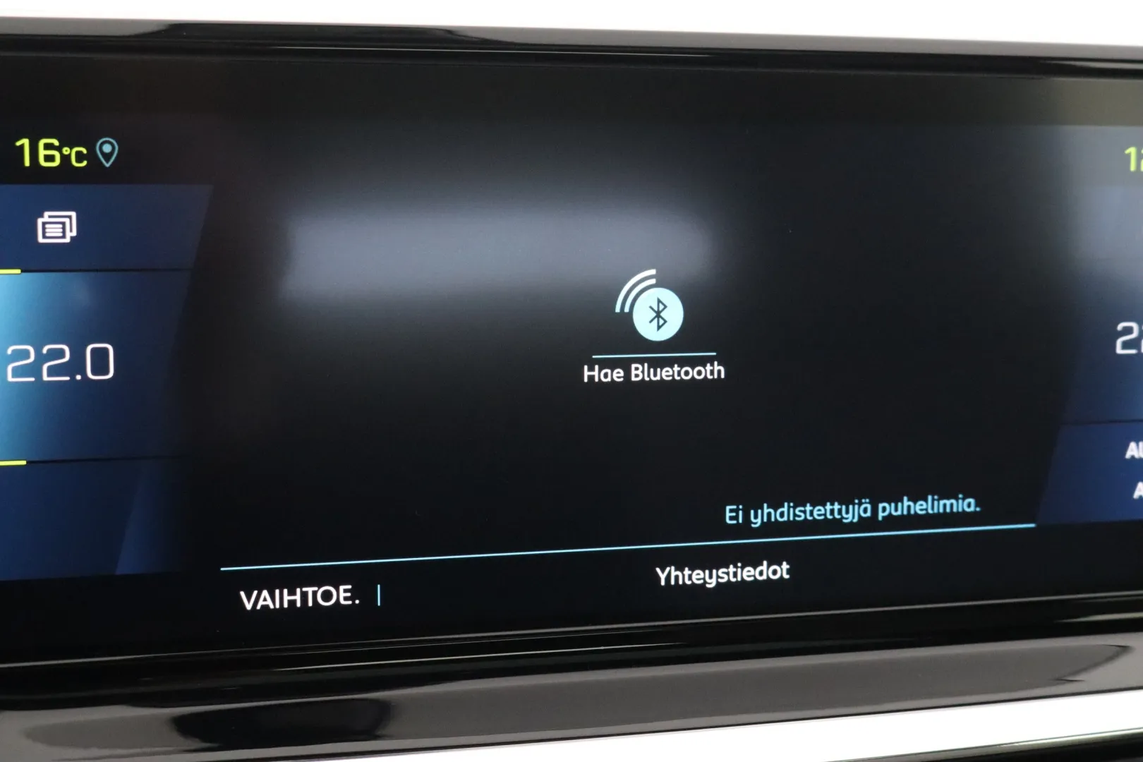 PEUGEOT e-208 OZA-853 carousel image