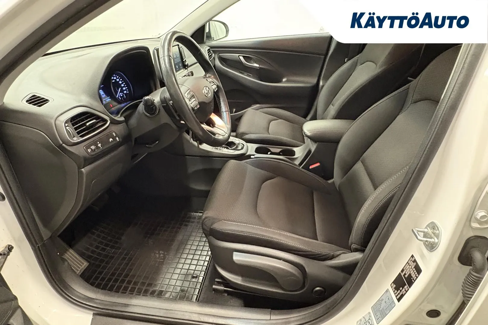 HYUNDAI i30 Wagon KTS-214 carousel image