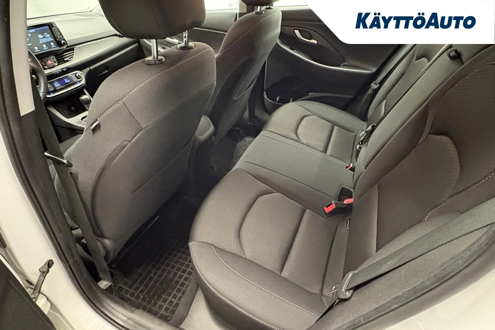 HYUNDAI i30 Wagon KTS-214 carousel image