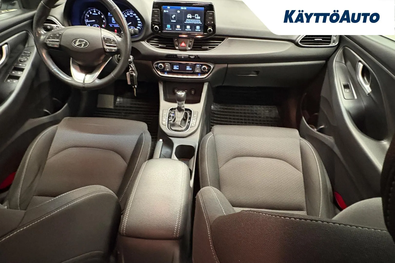 HYUNDAI i30 Wagon KTS-214 carousel image