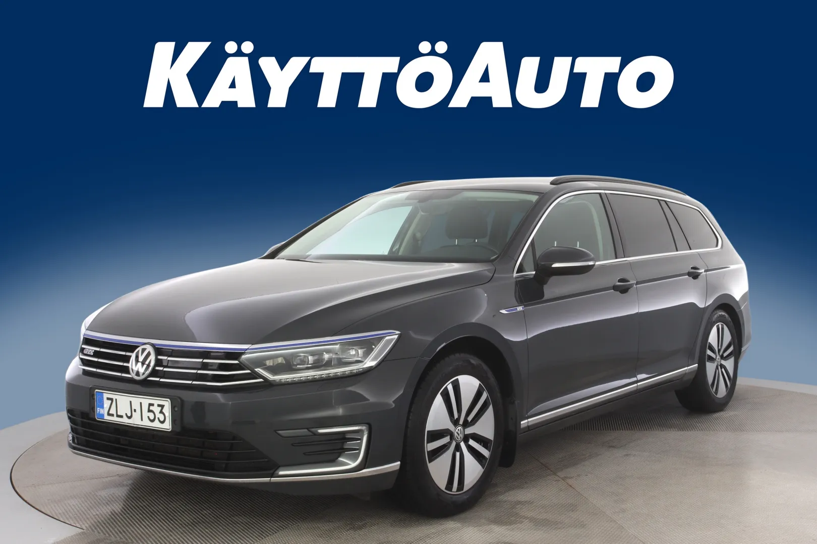 VOLKSWAGEN Passat ZLJ-153 carousel image