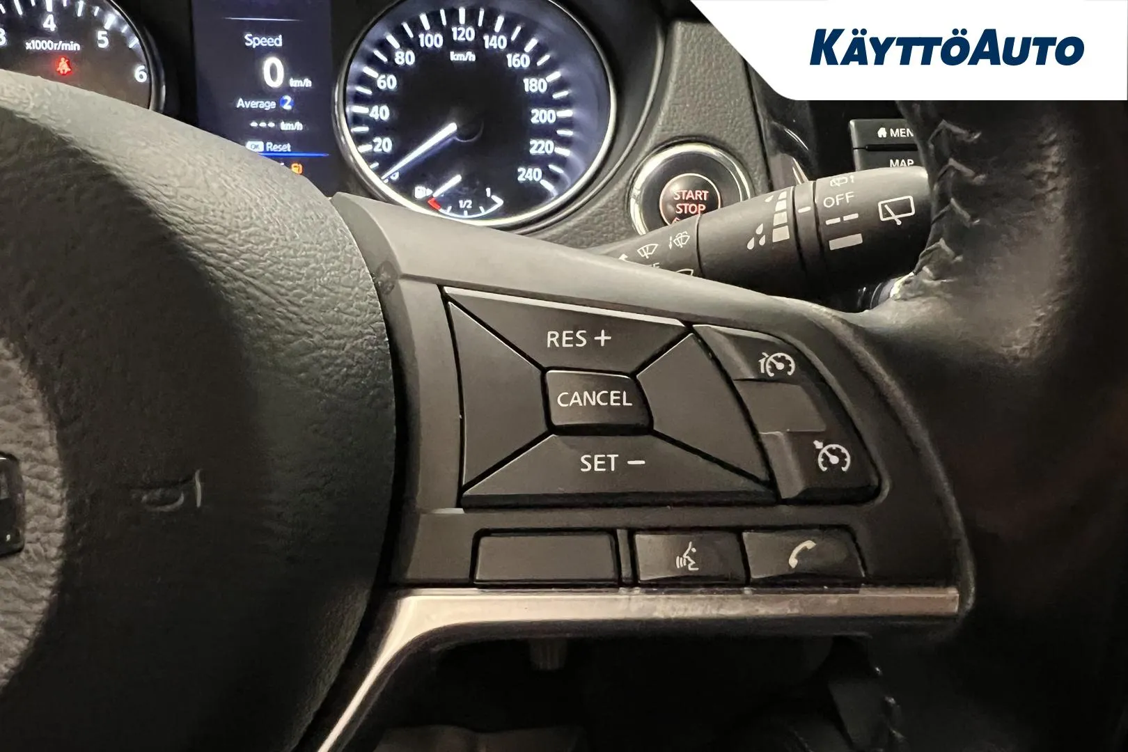 NISSAN Qashqai FNY-697 carousel image