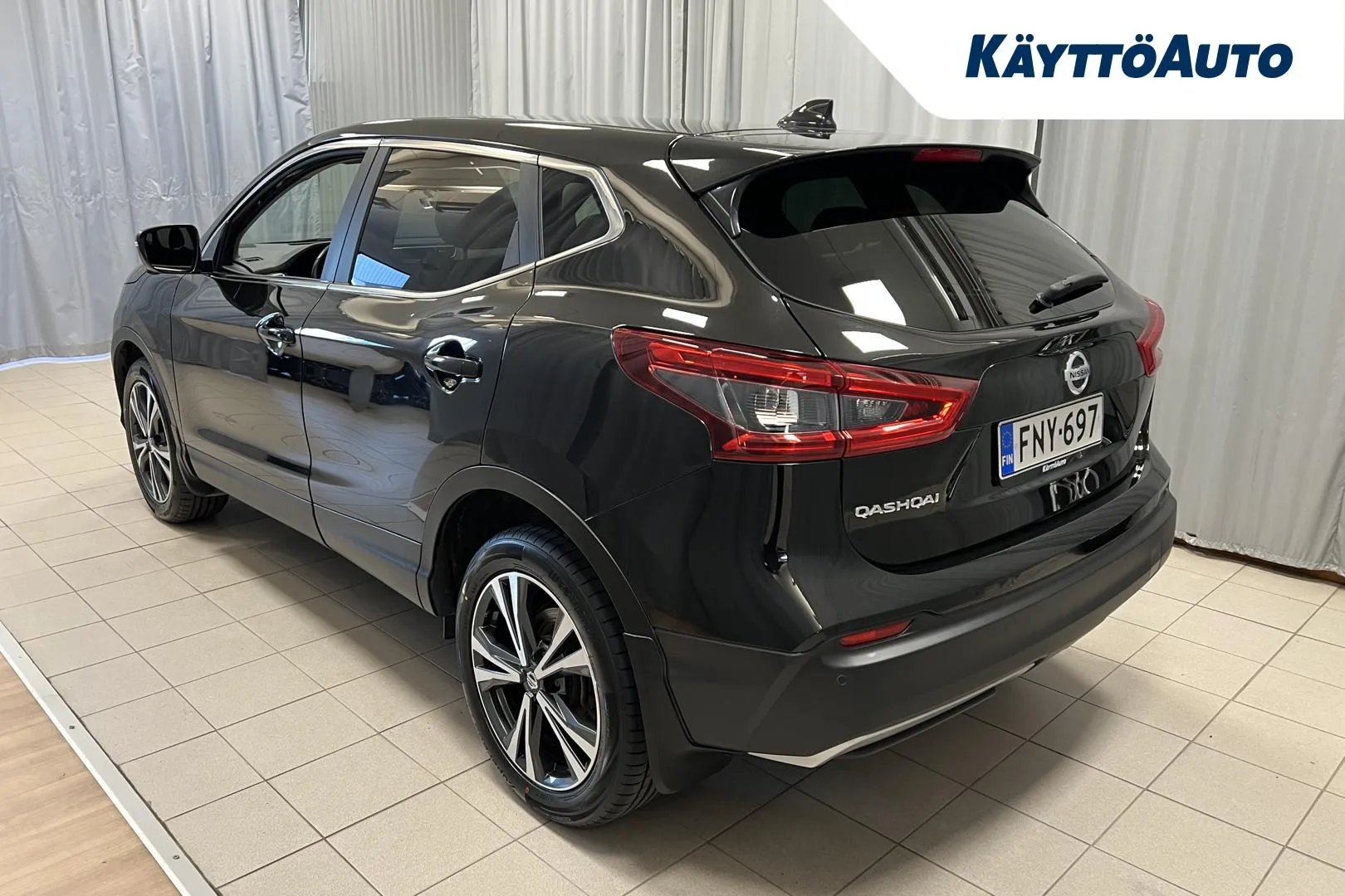 NISSAN Qashqai FNY-697 carousel image