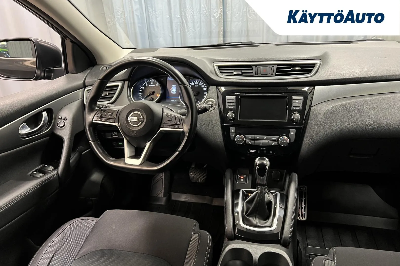 NISSAN Qashqai FNY-697 carousel image