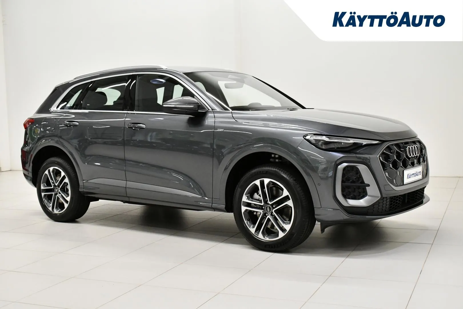 Audi Q5 YZZ-710 carousel image