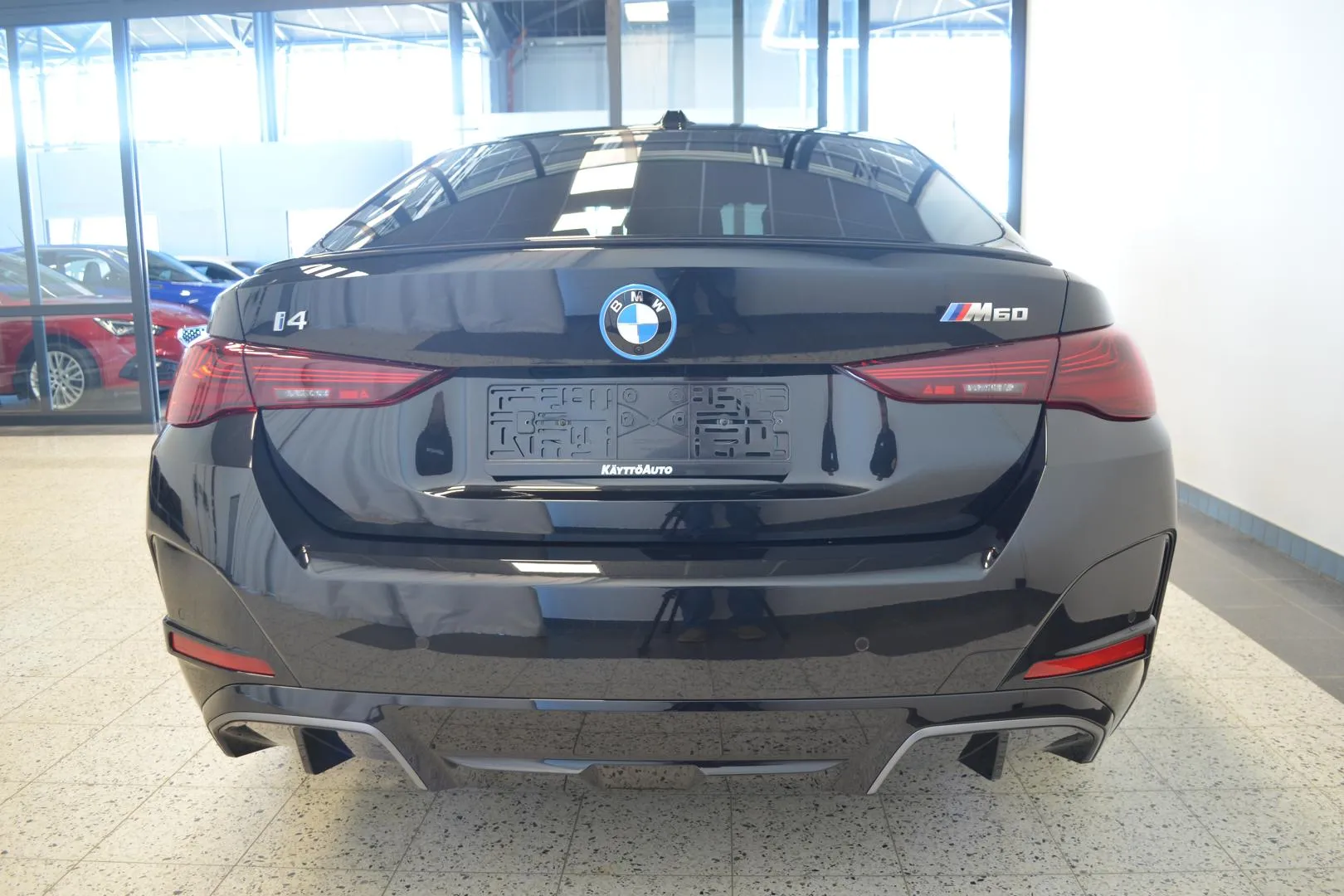 BMW i4 GRR-563 carousel image