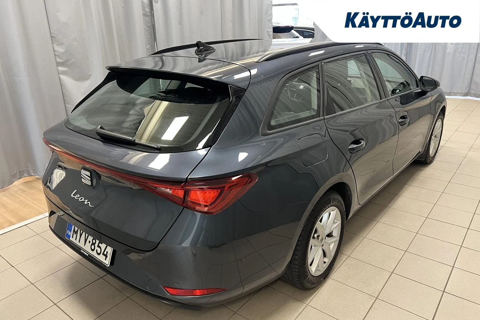 SEAT Leon Sportstourer MYV-854 carousel image