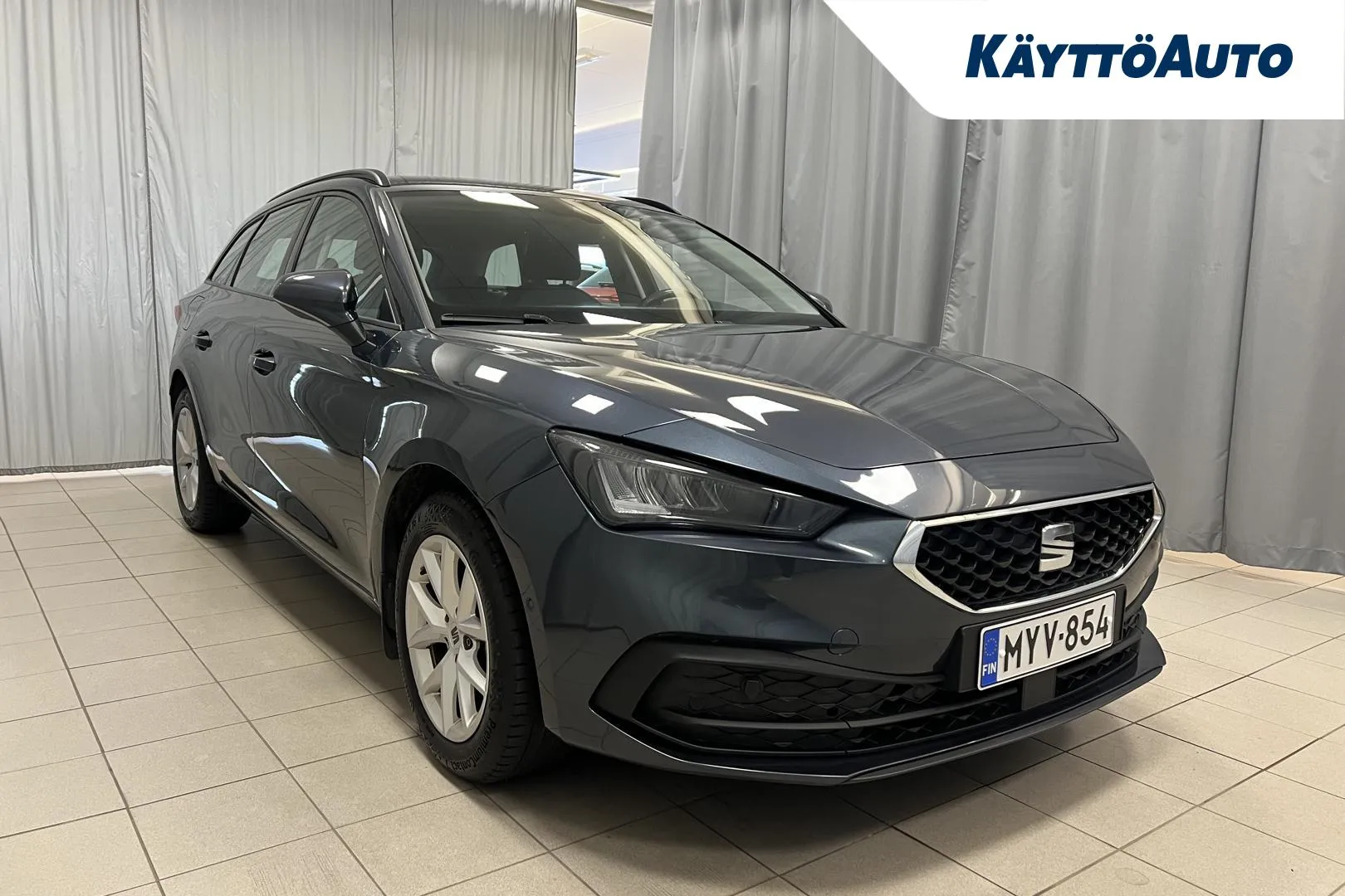 SEAT Leon Sportstourer MYV-854 carousel image