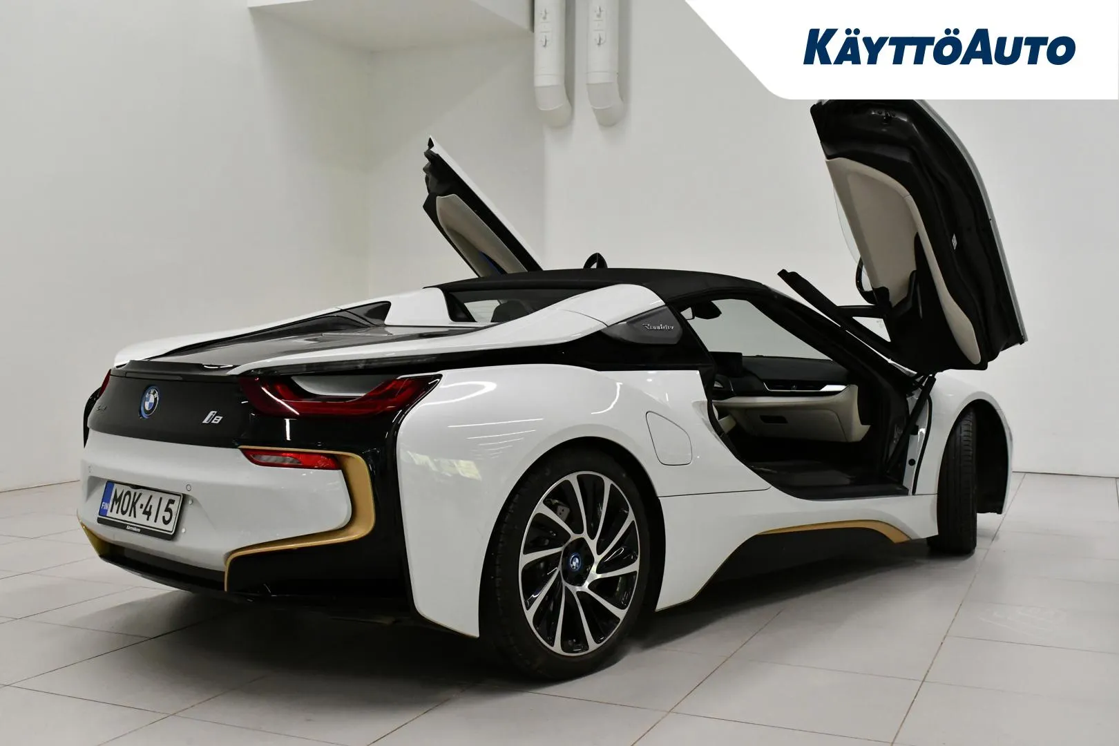 BMW i8 MOK-415 carousel image