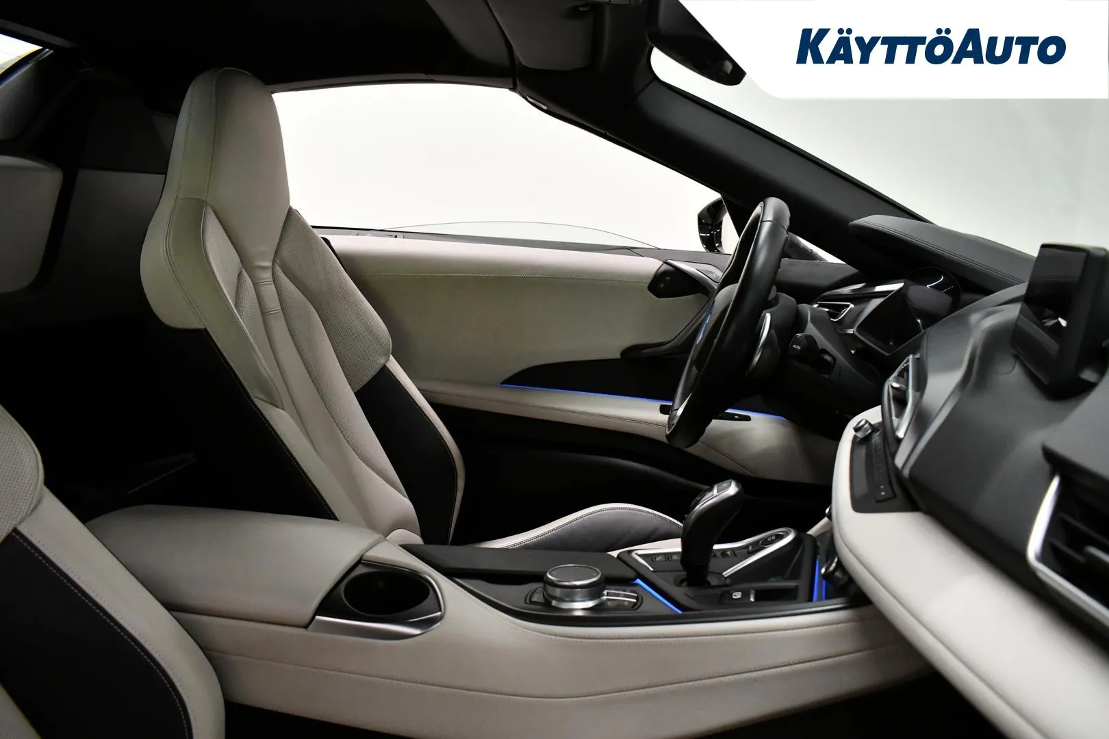 BMW i8 MOK-415 carousel image