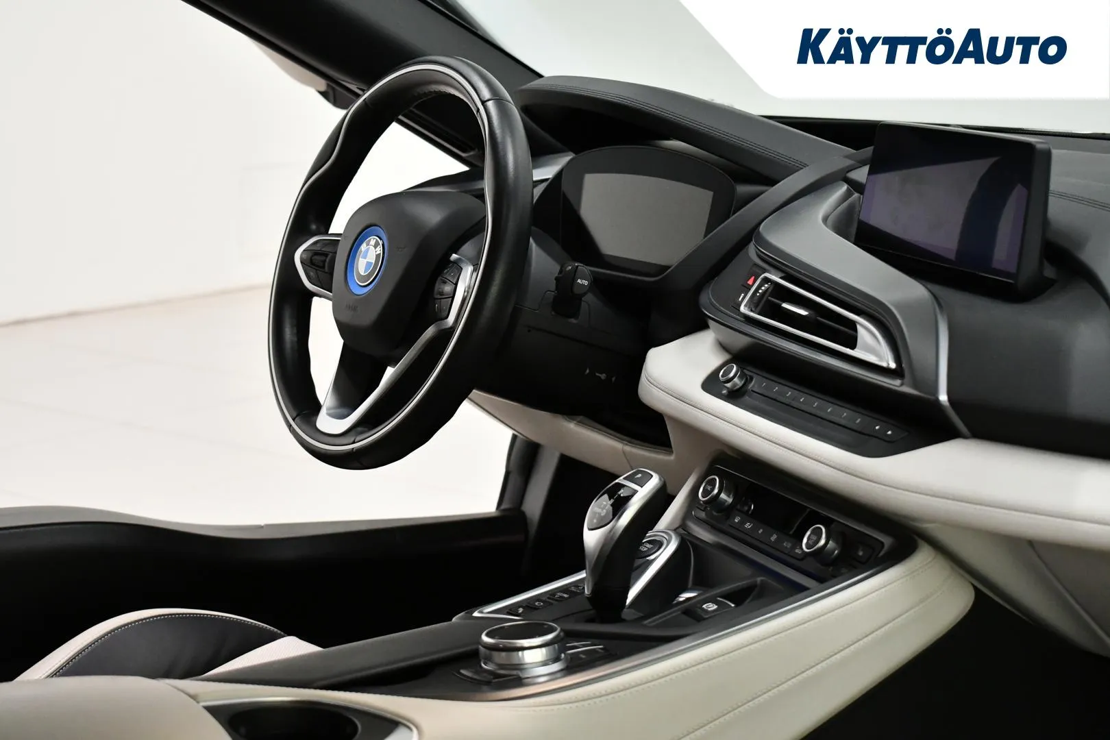 BMW i8 MOK-415 carousel image