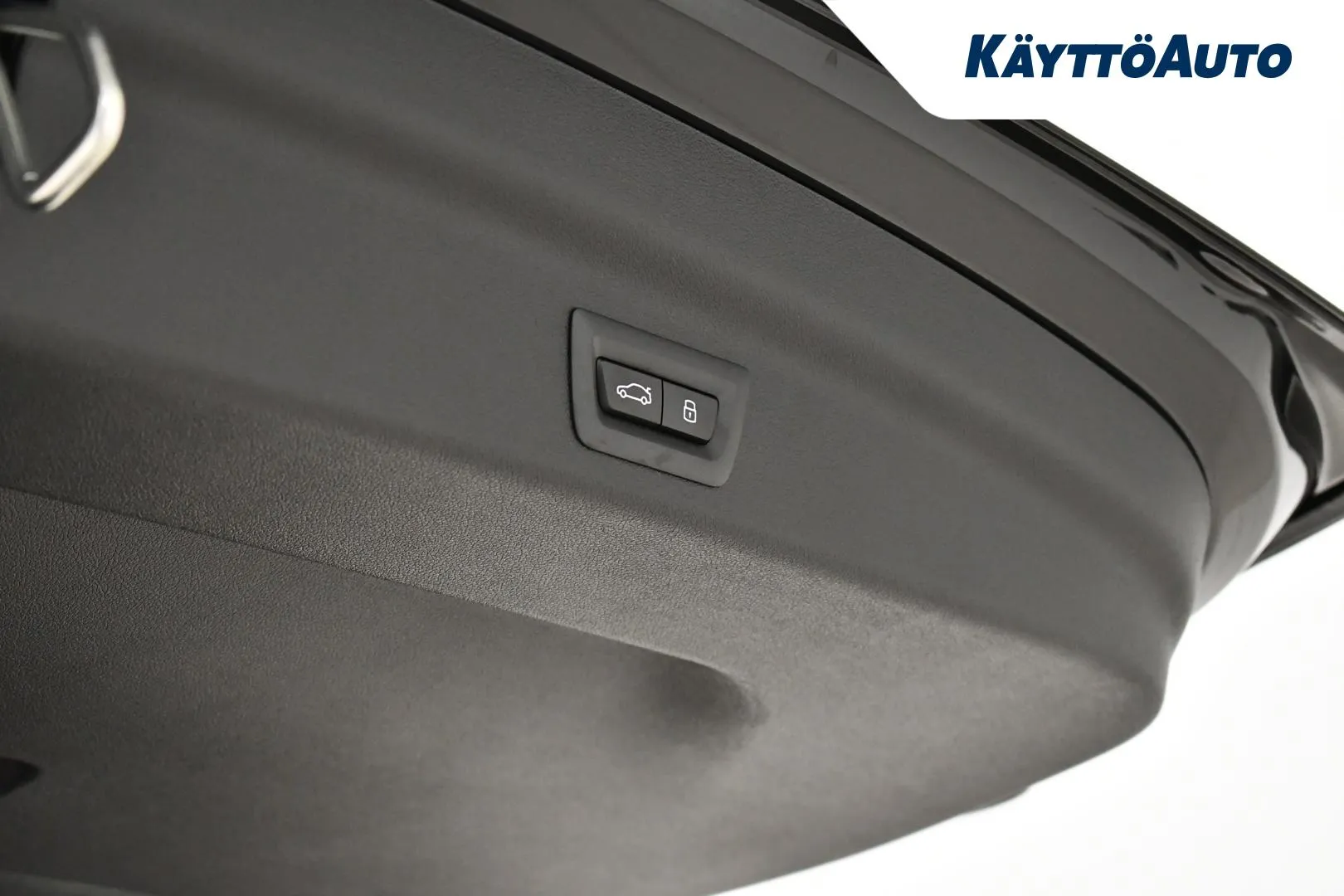 BMW X1 ZPV-817 carousel image