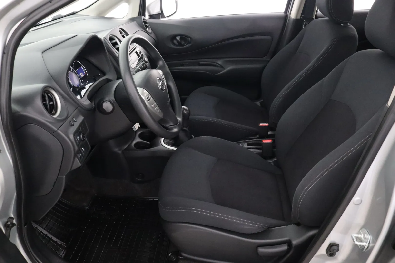NISSAN Note BTR-435 carousel image