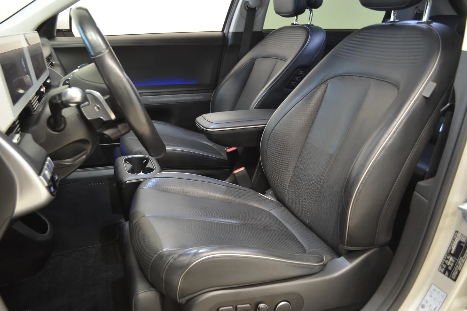 HYUNDAI IONIQ 5 MXZ-768 carousel image