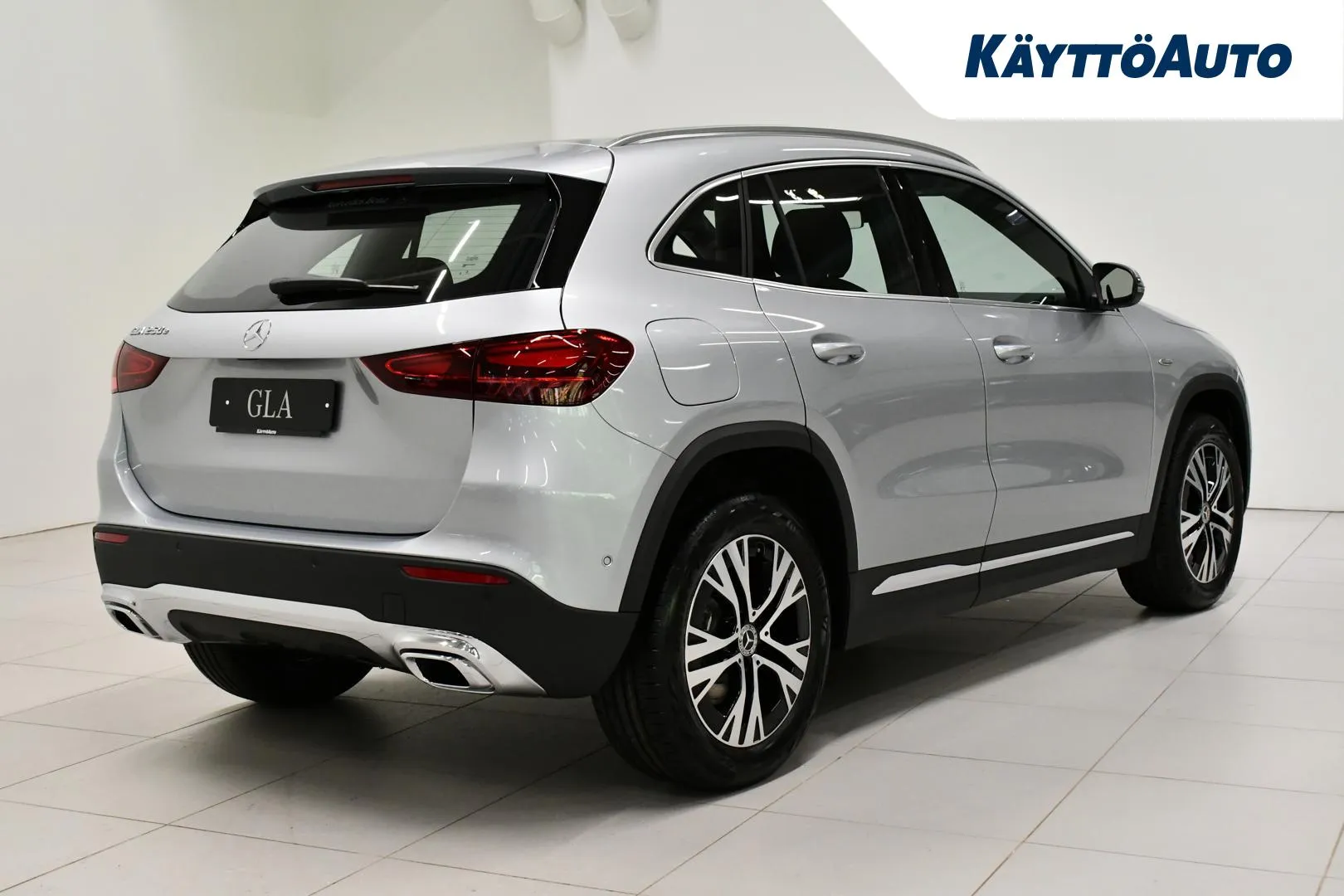 Mercedes-Benz GLA CSP-535 carousel image