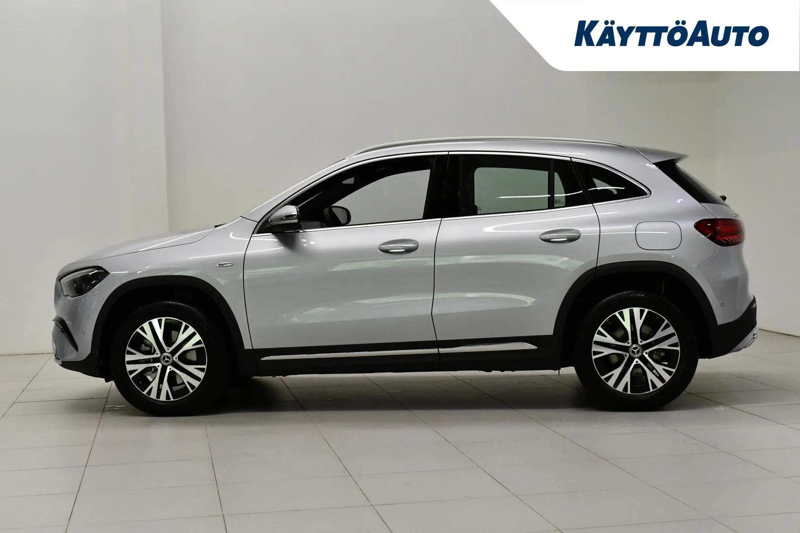 Mercedes-Benz GLA CSP-535 carousel image