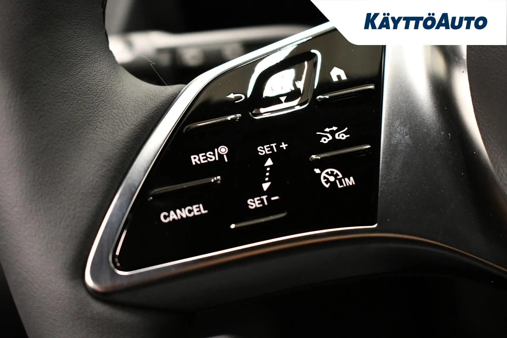 Mercedes-Benz GLA CSP-535 carousel image