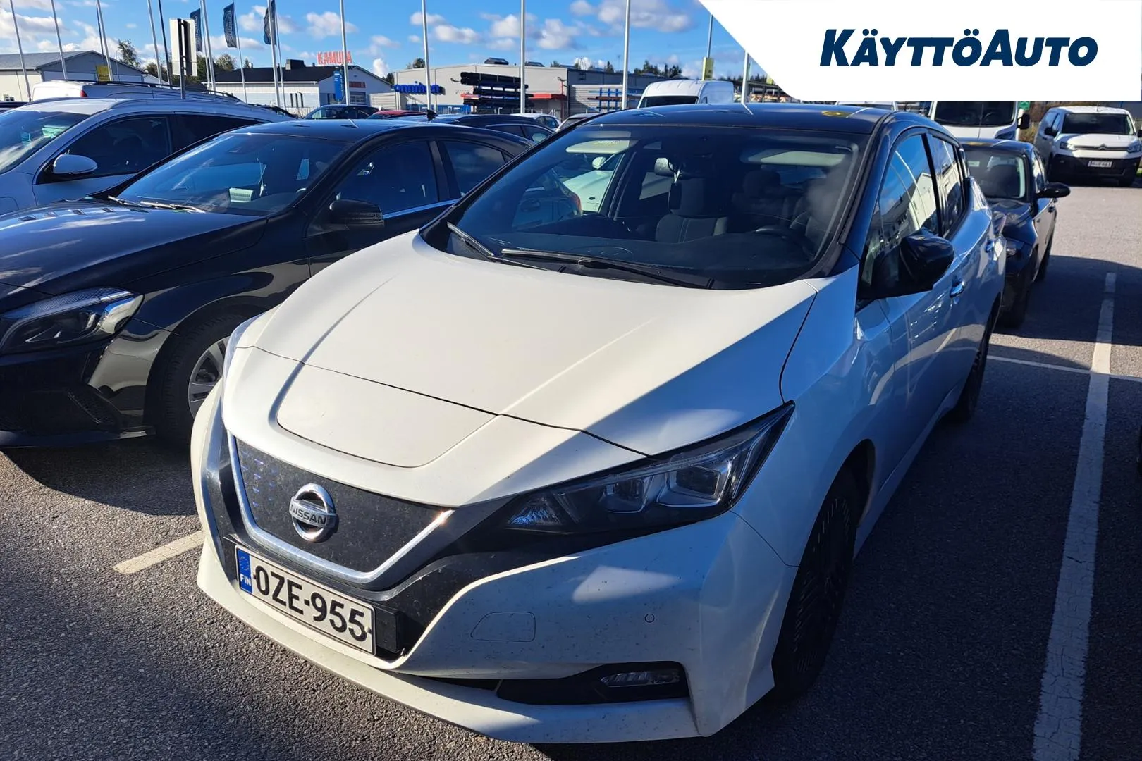 NISSAN Leaf OZE-955 carousel image