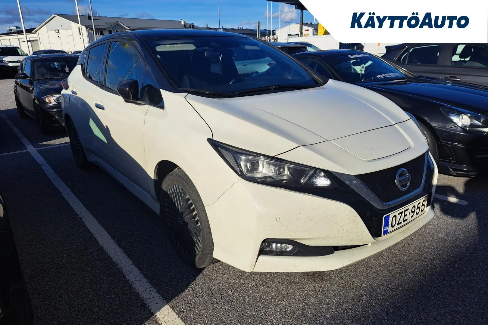 NISSAN Leaf OZE-955 carousel image
