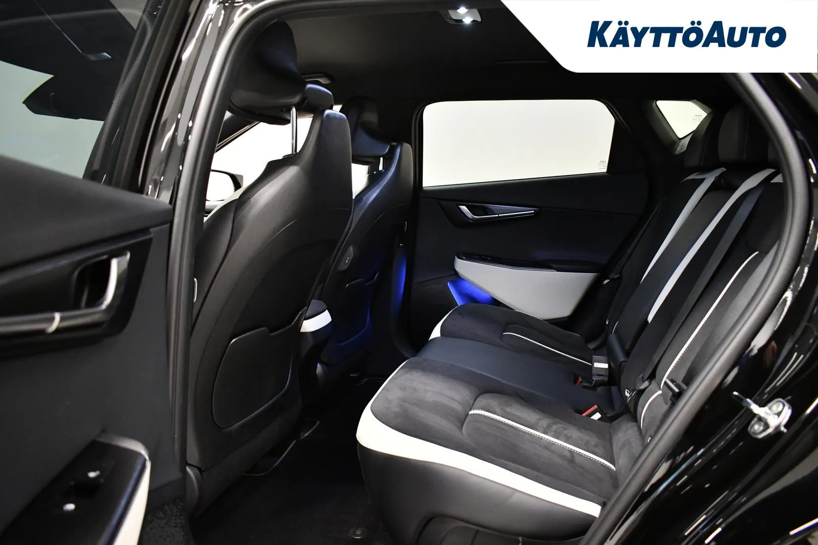 Kia EV6 GRN-212 carousel image