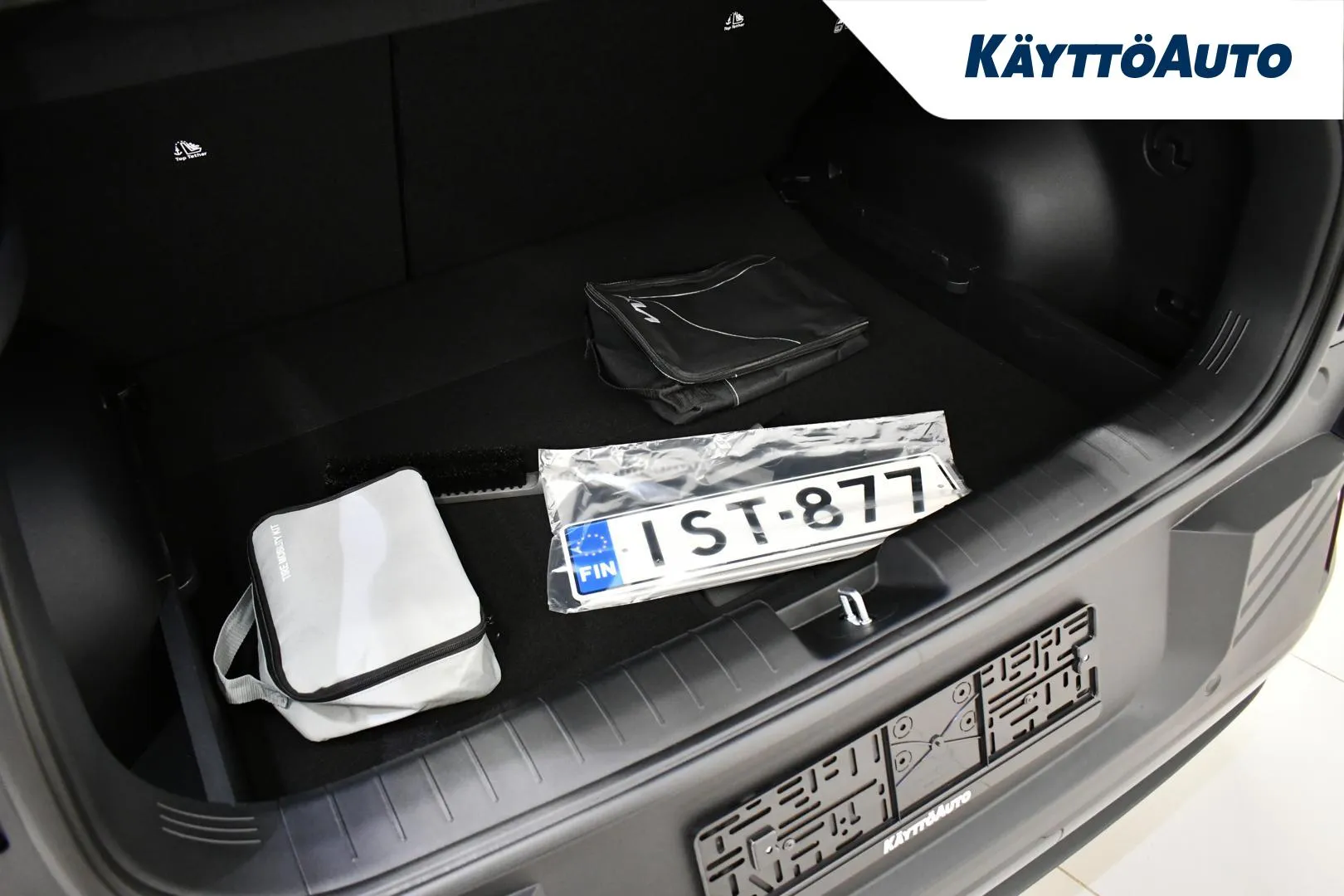 Kia EV4 IST-877 carousel image