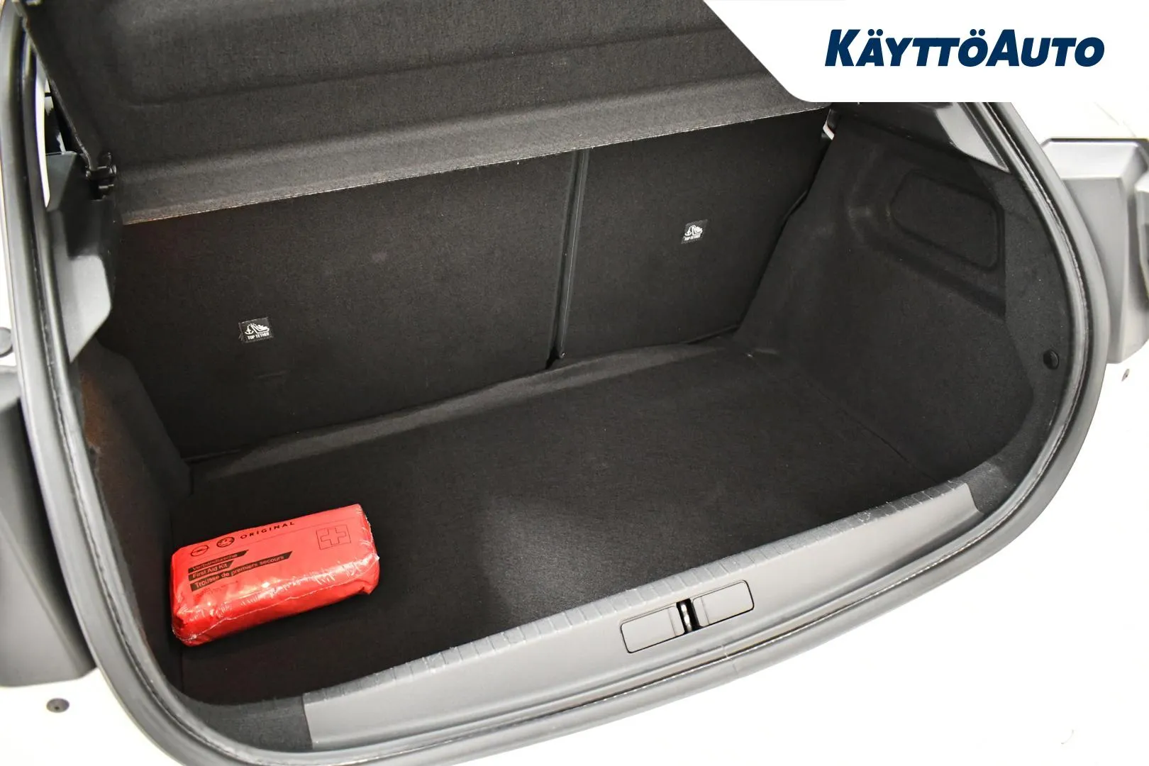 OPEL Corsa GOG-594 carousel image