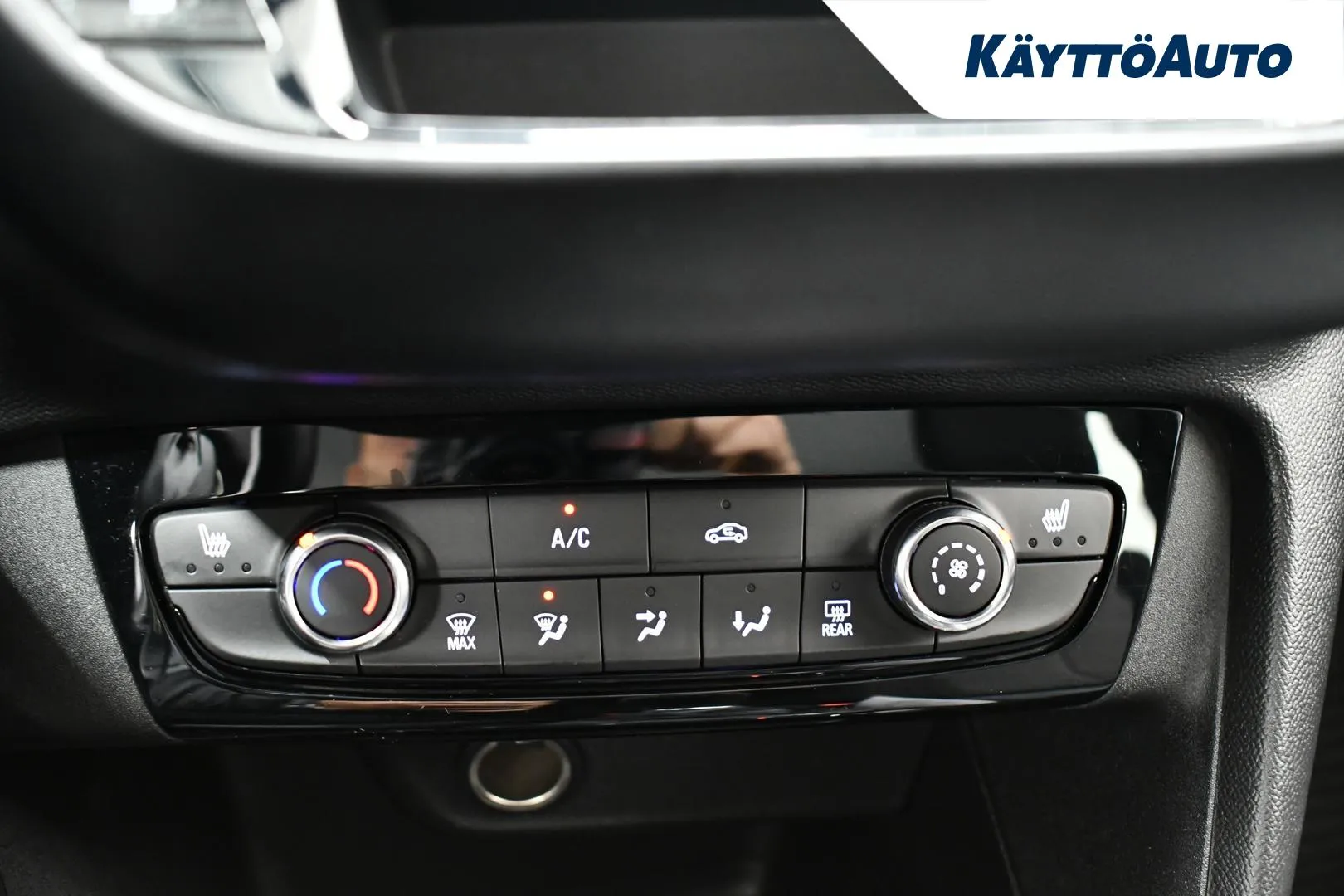 OPEL Corsa GOG-594 carousel image