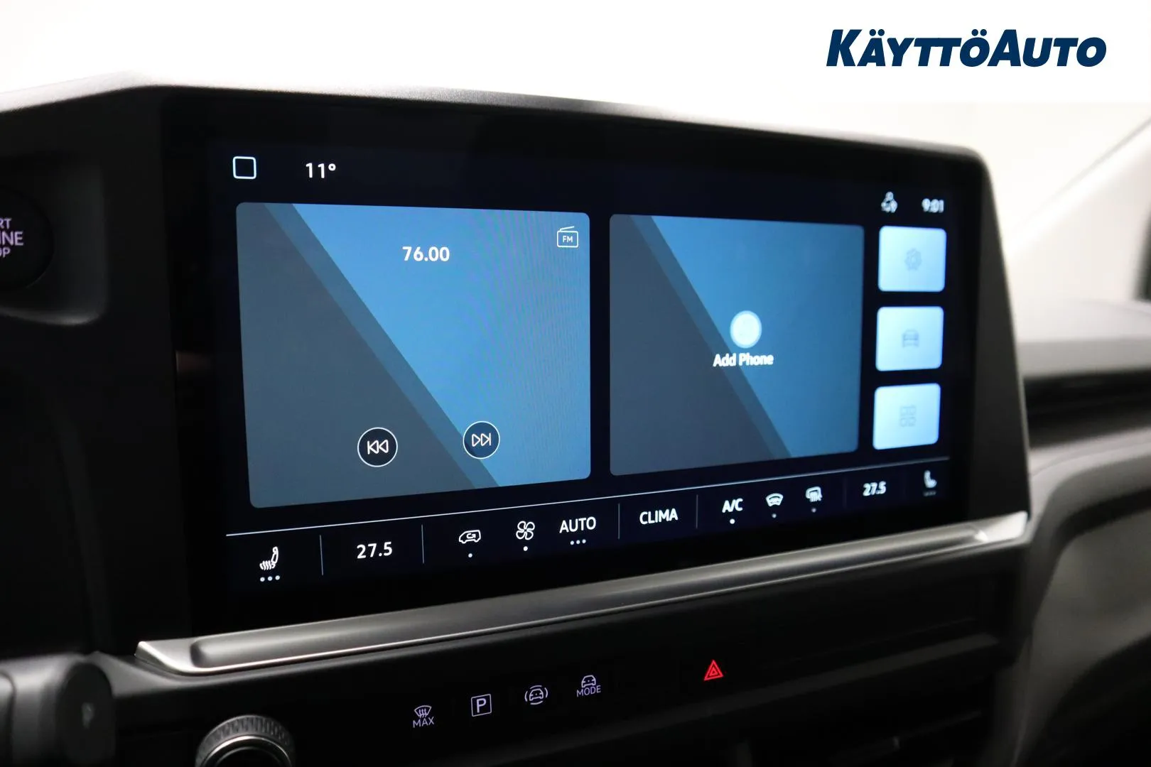 Volkswagen Transporter YYH-981 carousel image