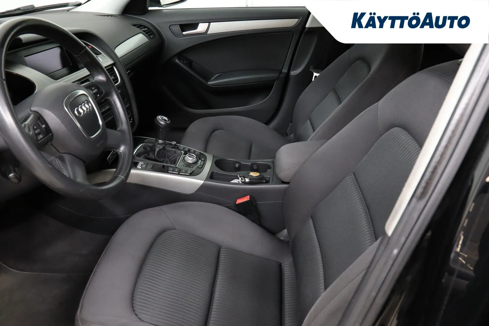 AUDI A4 BVS-859 carousel image